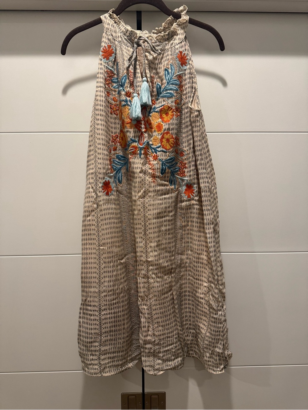 Women's Medium THML Beige Floral Embroidered Boho Dress